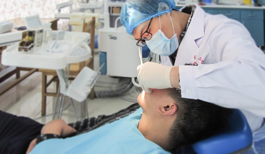 河北医科大学第二医院口腔科